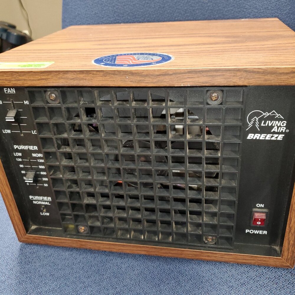 Living Air Breeze air purifier - NOT HEPA